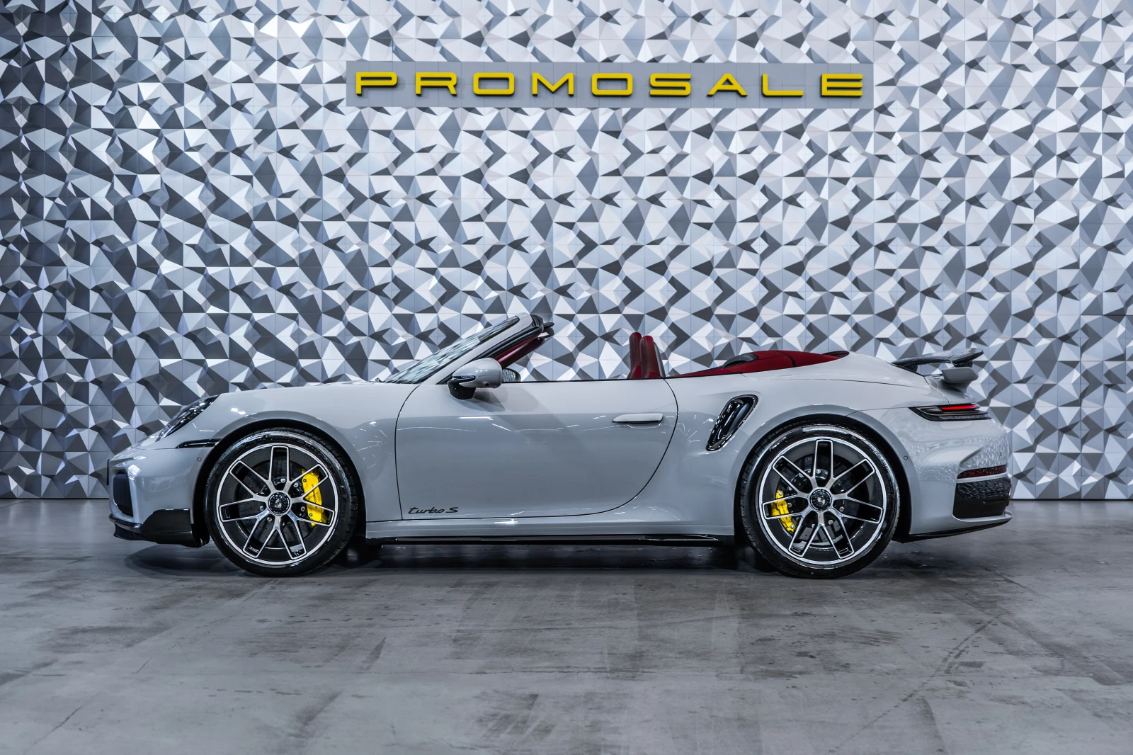 Porsche 911 Turbo S Cabriolet, снимка 3 - Автомобили и джипове - 55707140