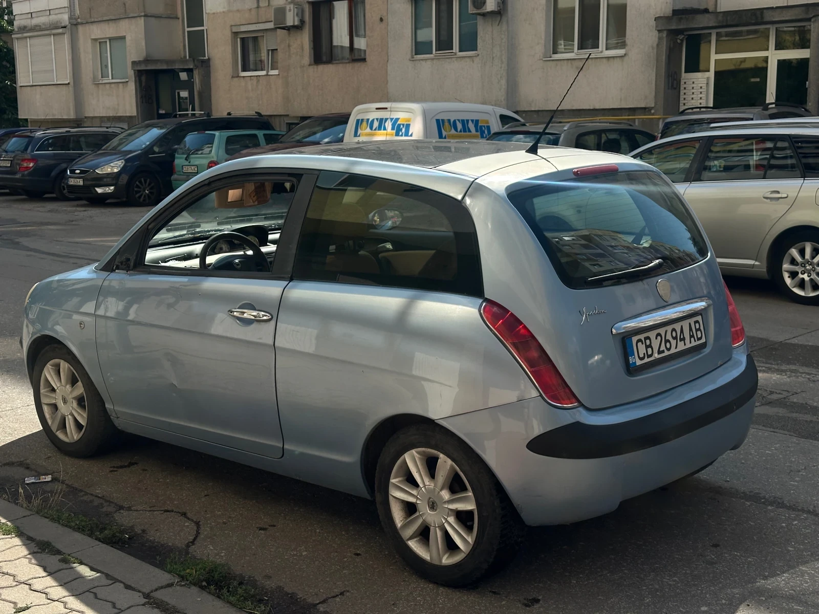 Lancia Ypsilon 1.4 бензин + газ, снимка 3 - Автомобили и джипове - 55804679