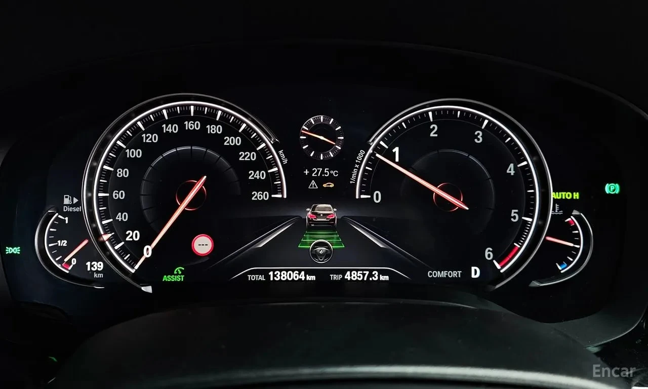 BMW 520 M Sport Package Plus * АВТОКРЕДИТ * , снимка 8 - Автомобили и джипове - 56103281