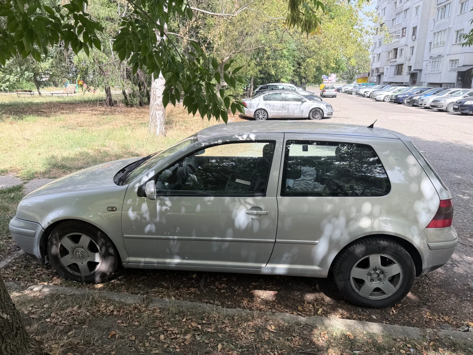 VW Golf, снимка 3 - Автомобили и джипове - 56379146