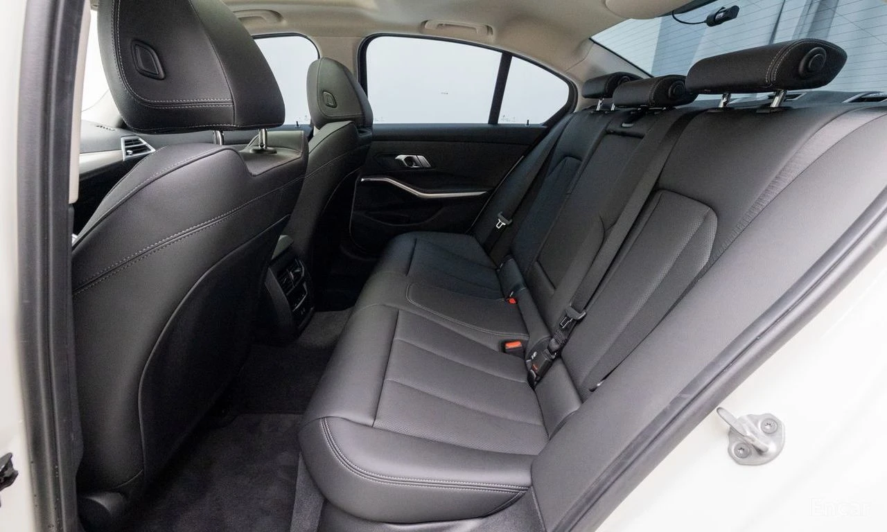 BMW 320 320i, снимка 12 - Автомобили и джипове - 56450668
