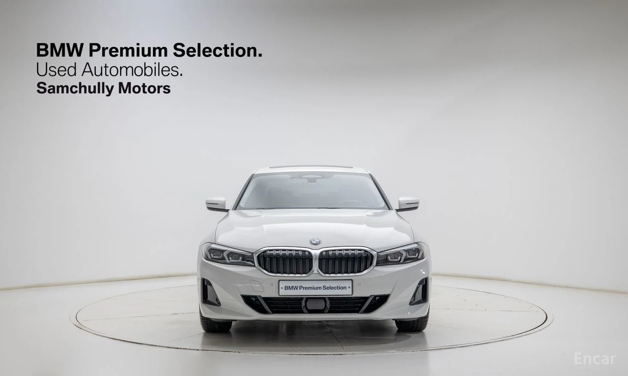 BMW 320 320i, снимка 2 - Автомобили и джипове - 56450668