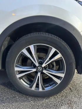 Nissan Qashqai 1.3 DIG-T 140 M/T N-Connecta, снимка 6