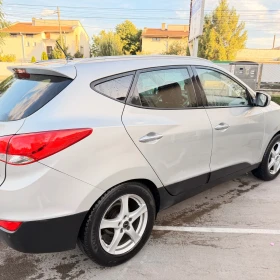 Hyundai IX35 4* 4, снимка 4