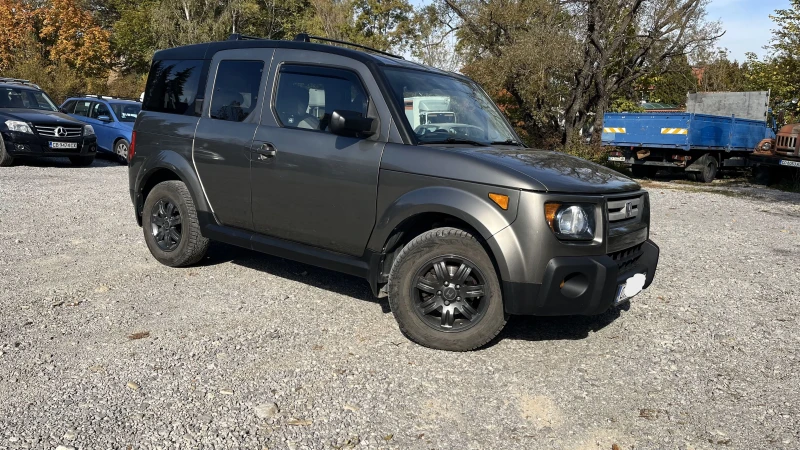 Honda Element, снимка 1 - Автомобили и джипове - 47709757