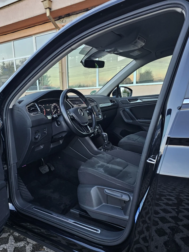 VW Tiguan 2.0 TDI 4Motion 190к.с. Offroad Head Up CarPlay , снимка 5 - Автомобили и джипове - 52003986
