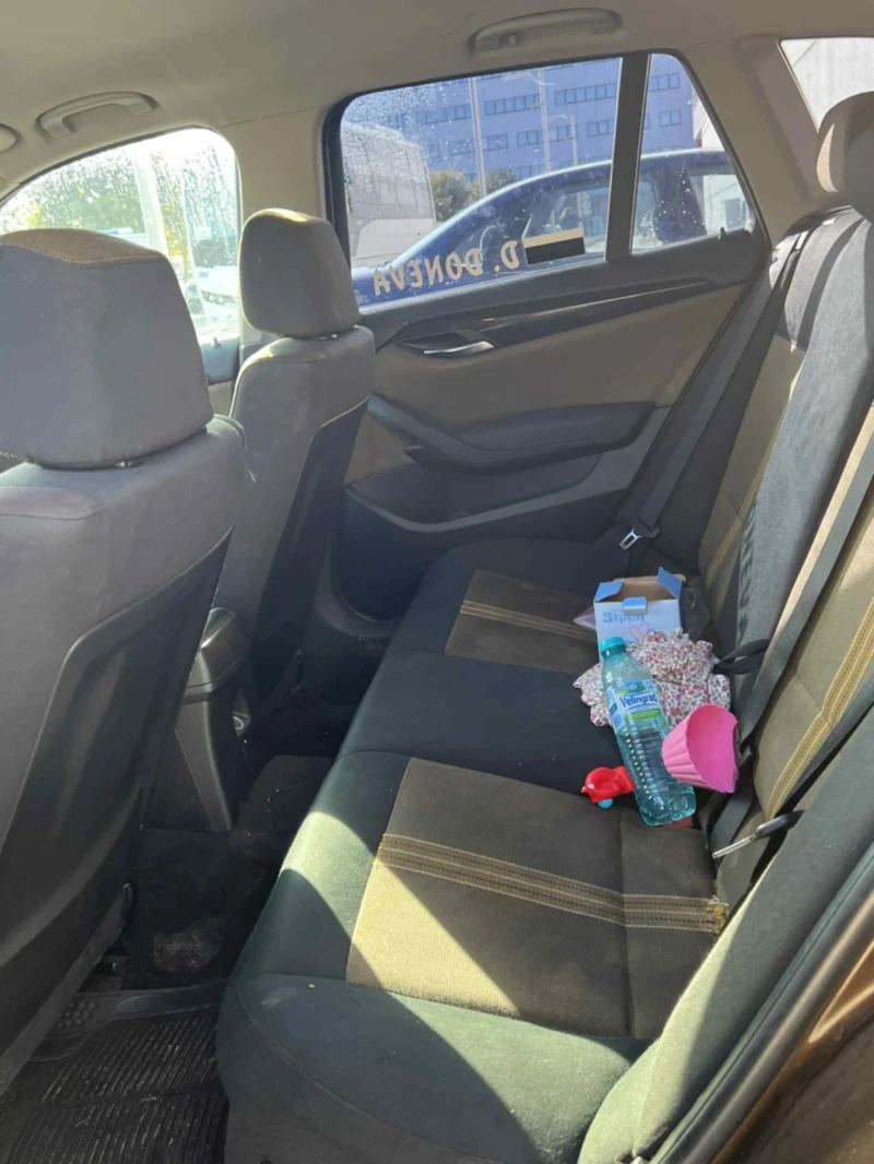 BMW X1, снимка 6 - Автомобили и джипове - 52066052