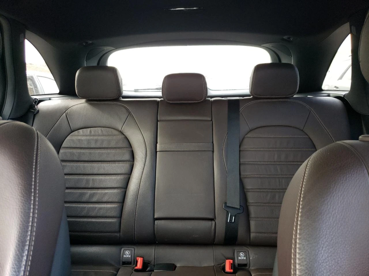 Mercedes-Benz GLC 300 4MATIC* Full LED* Burmester* Подгрев* Пано* Камери - изображение 10