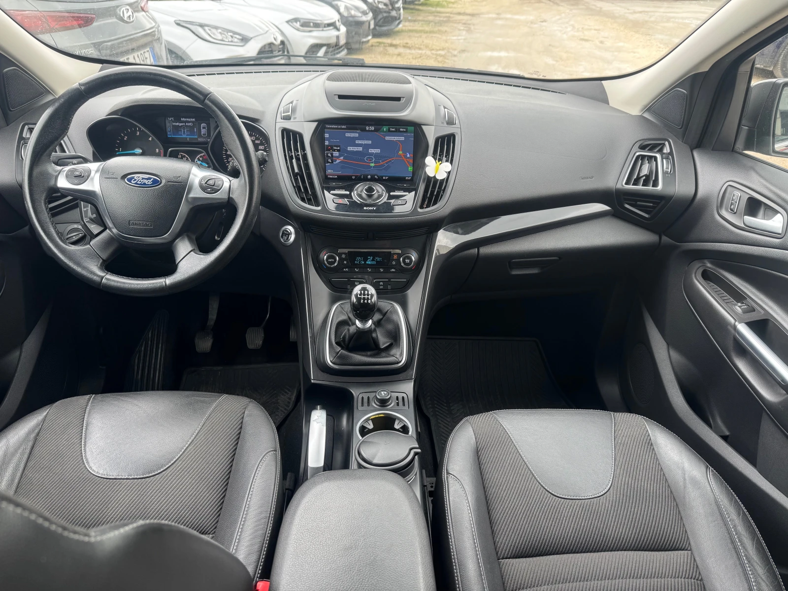 Ford Kuga 2.0 TDCI TITANIUM KAMERA NAVI EURO 6 - изображение 10