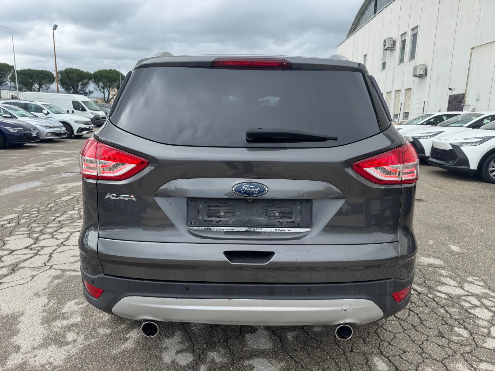 Ford Kuga 2.0 TDCI TITANIUM KAMERA NAVI EURO 6 - изображение 7
