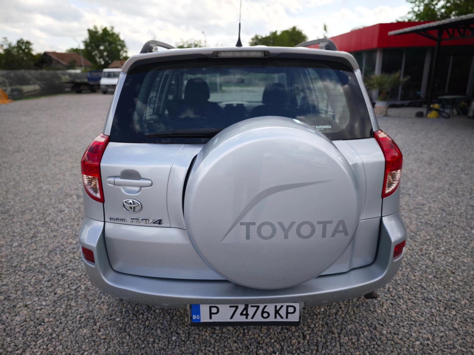 Toyota Rav4 ПРОДАДЕНА 16.ЮНИ.2025г - изображение 9