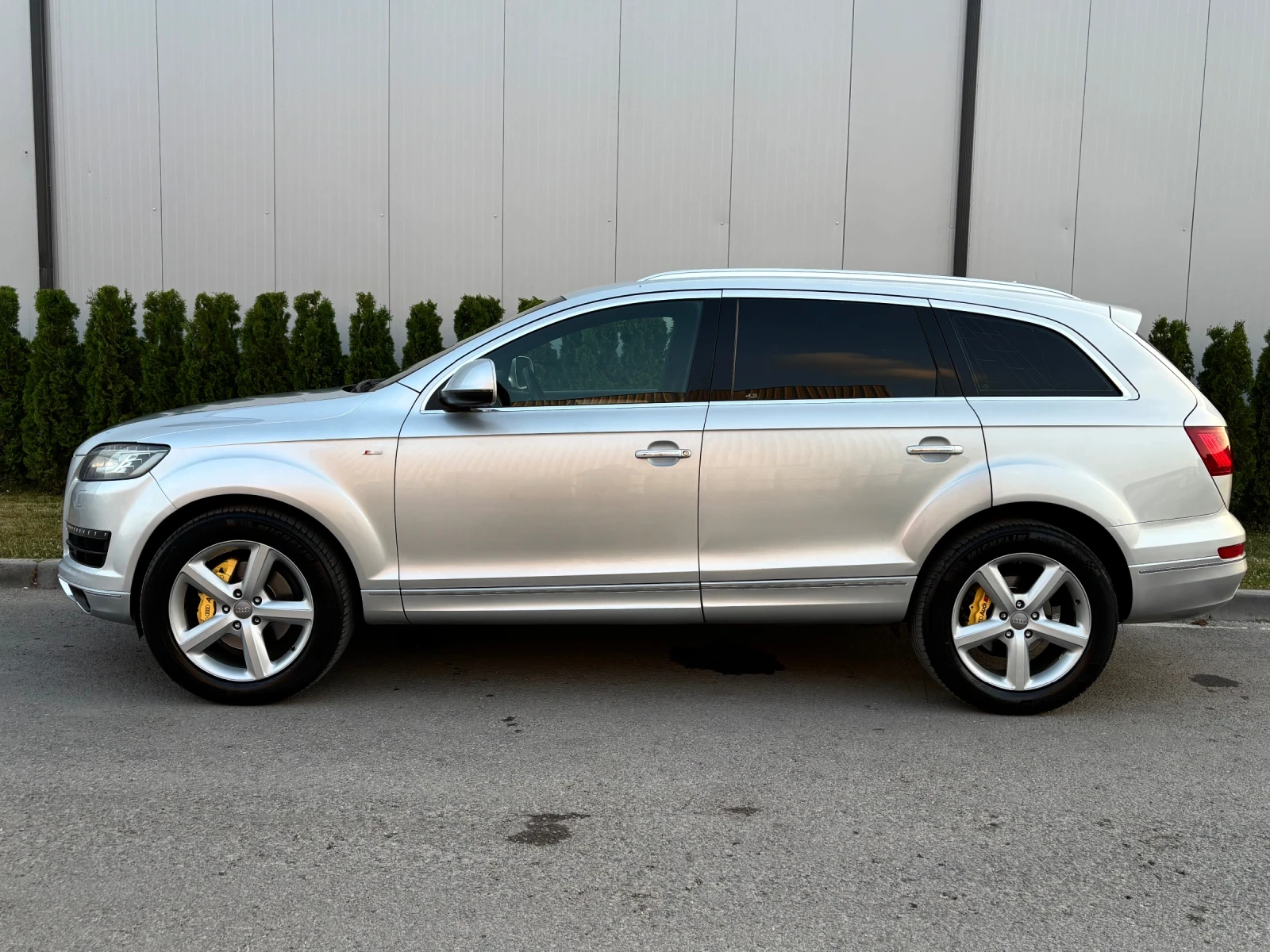 Audi Q7 3.0 TDI S-Line/Facelift/8-степенен автомат/7 Места - изображение 7