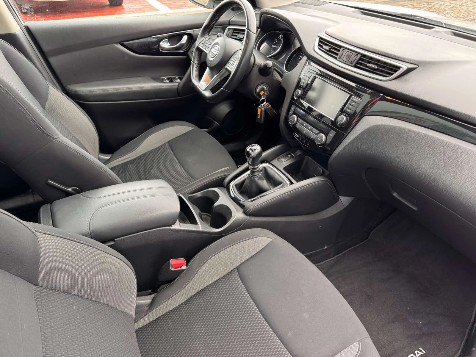 Nissan Qashqai Acenta +  - изображение 8
