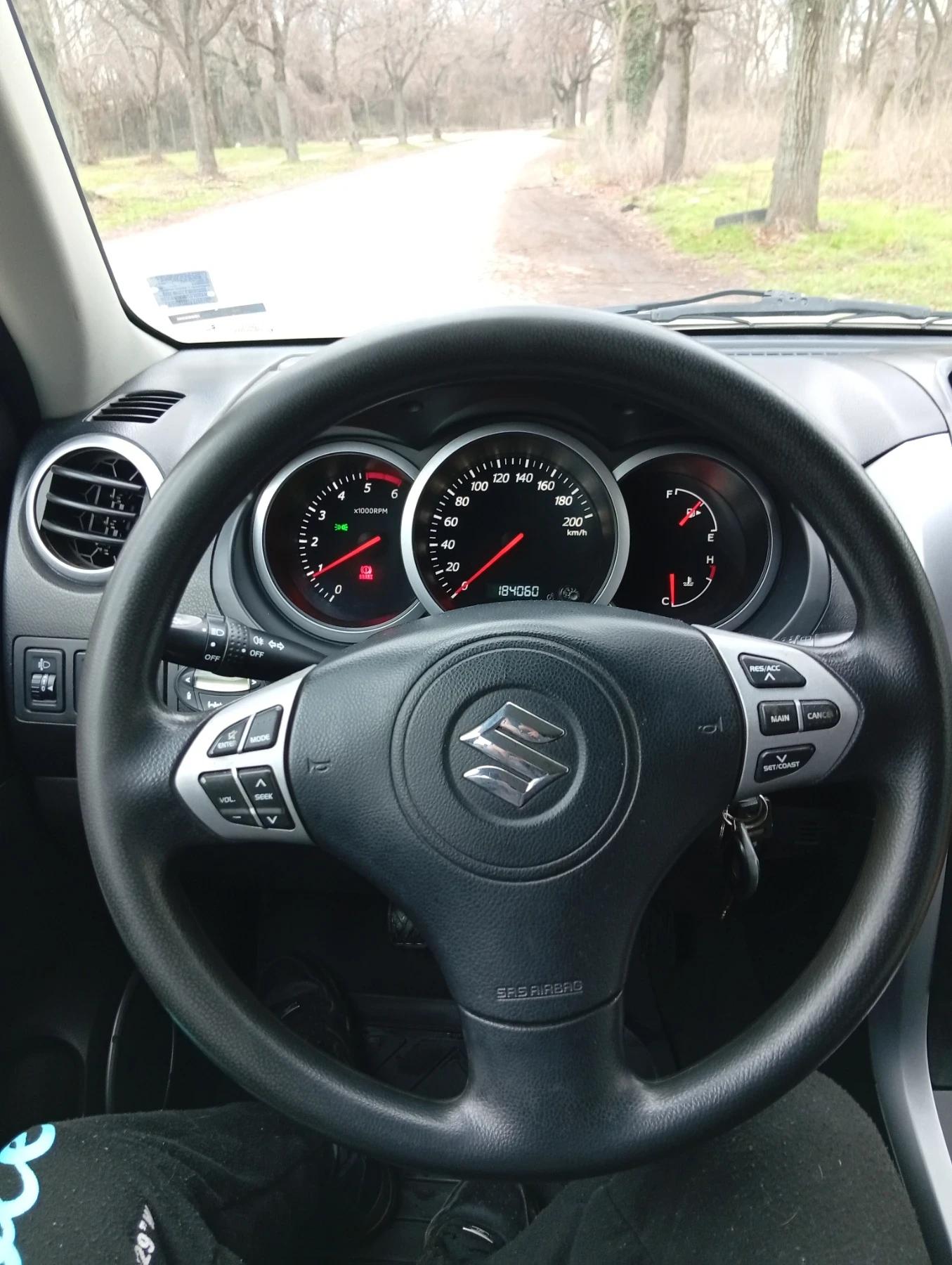 Suzuki Grand vitara, снимка 9 - Автомобили и джипове - 54165398