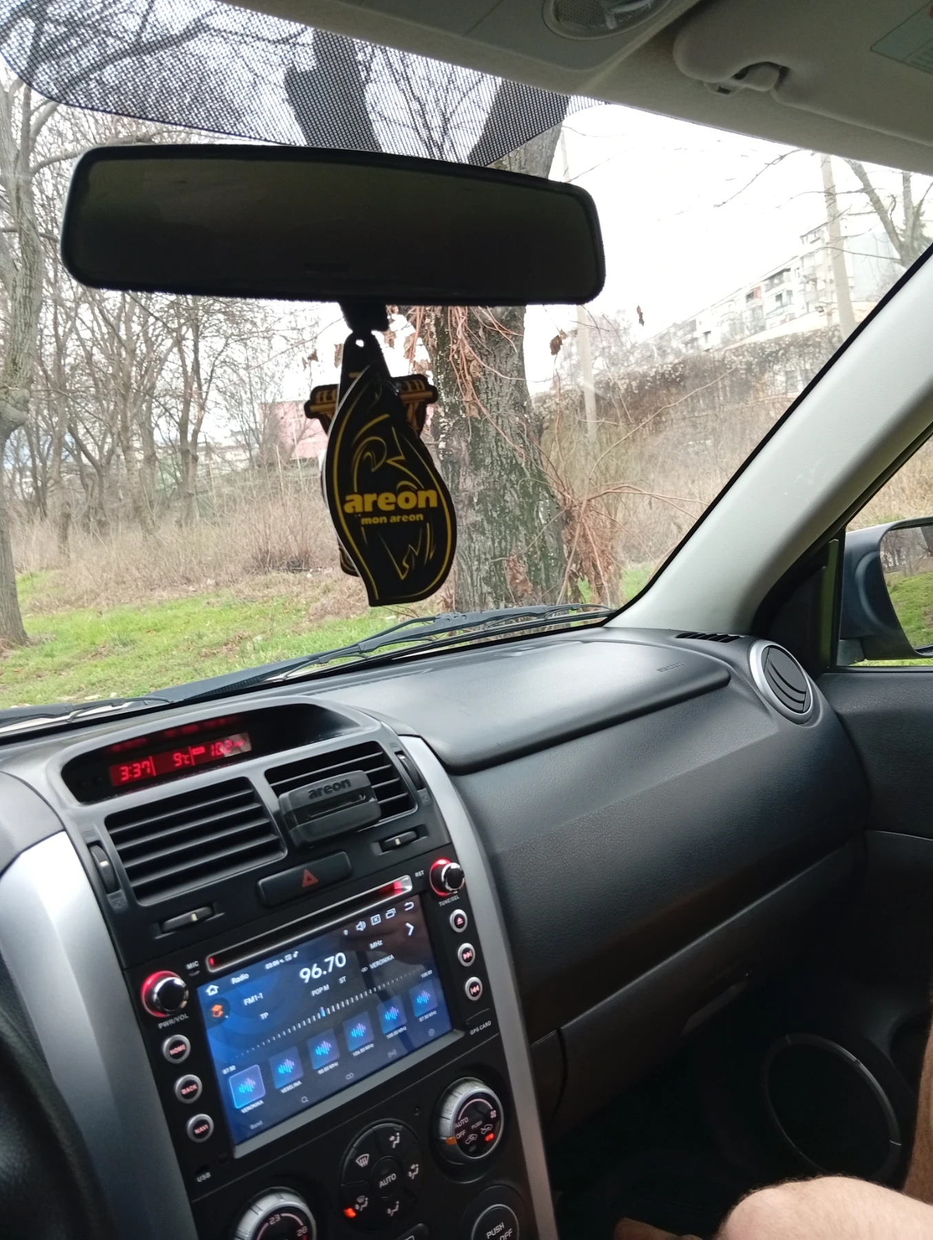 Suzuki Grand vitara, снимка 7 - Автомобили и джипове - 54165398