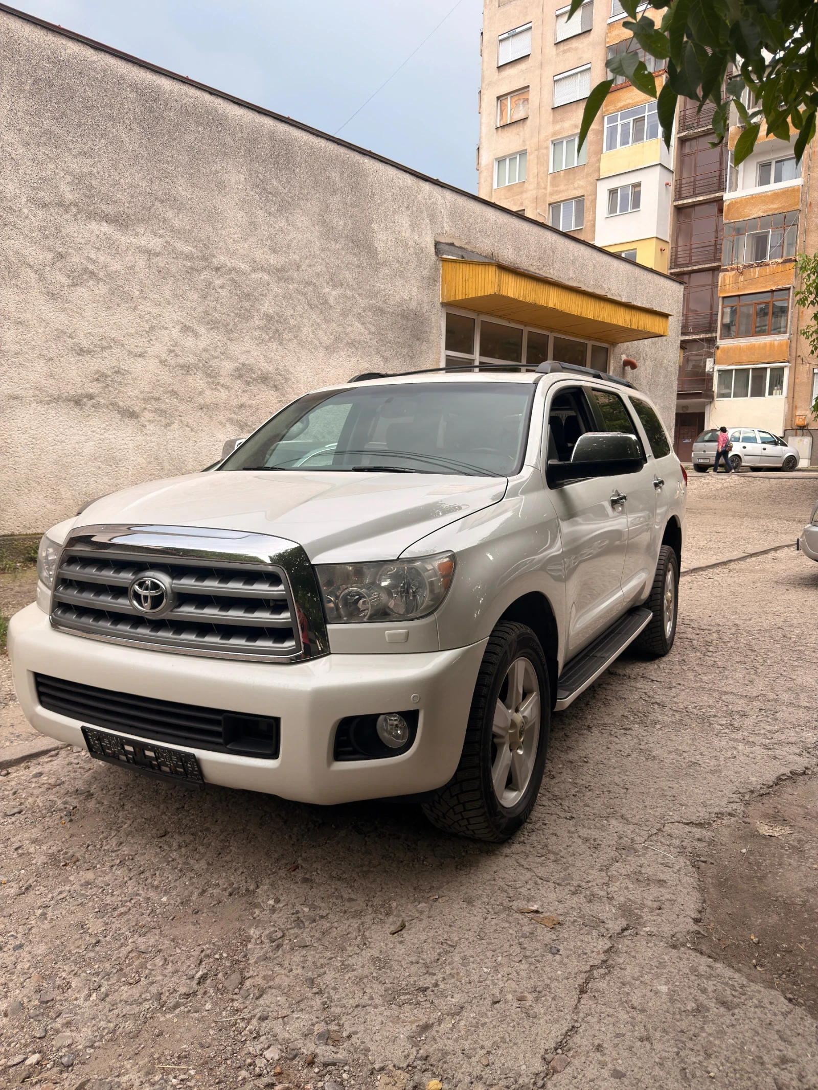 Toyota Sequoia 5.7 Platinum