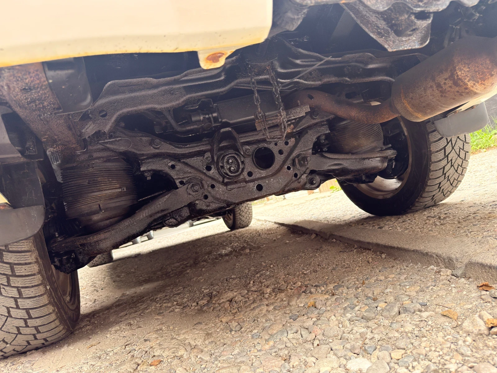 Toyota Sequoia 5.7 Platinum, снимка 15 - Автомобили и джипове - 54811871