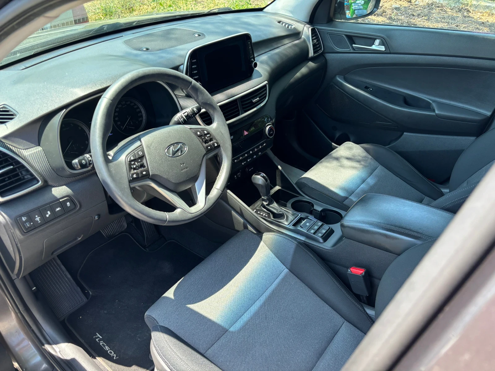 Hyundai Tucson 1.6 GDI, снимка 7 - Автомобили и джипове - 55069480