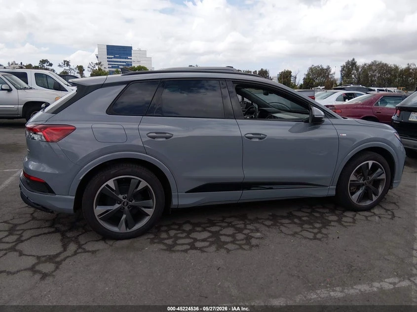 Audi Q4 E-Tron Premium 55 Quattro, снимка 13 - Автомобили и джипове - 55246241