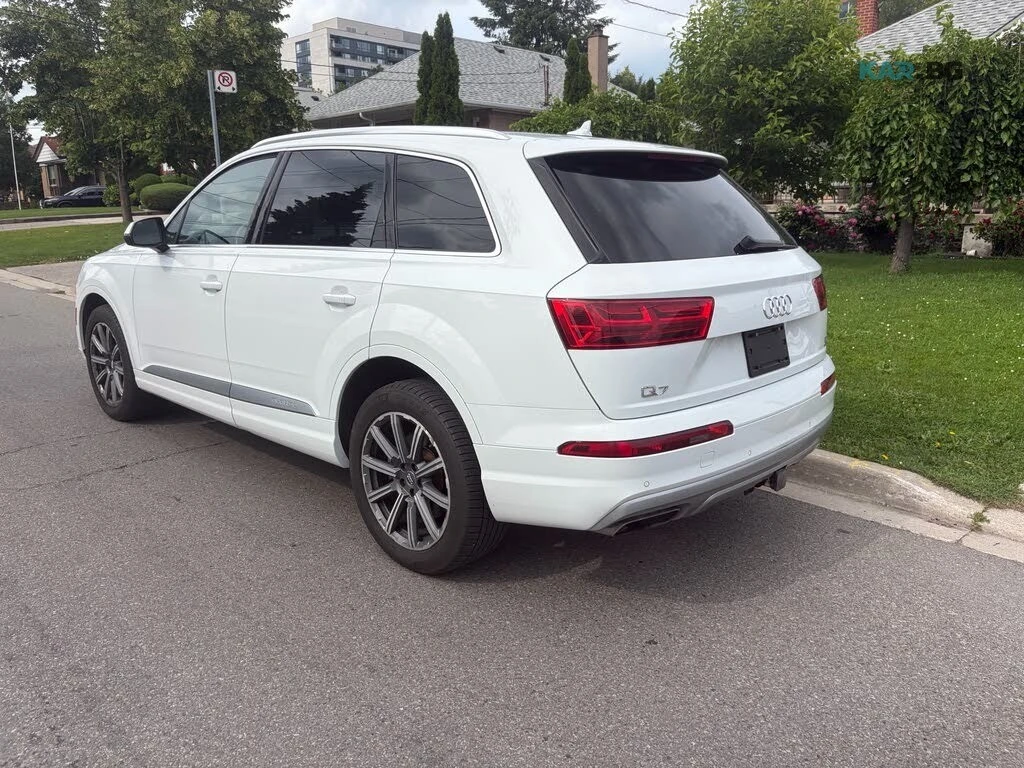 Audi Q7 * QUATTRO * PANO * Автокредит * (Цена до България), снимка 7 - Автомобили и джипове - 55266333