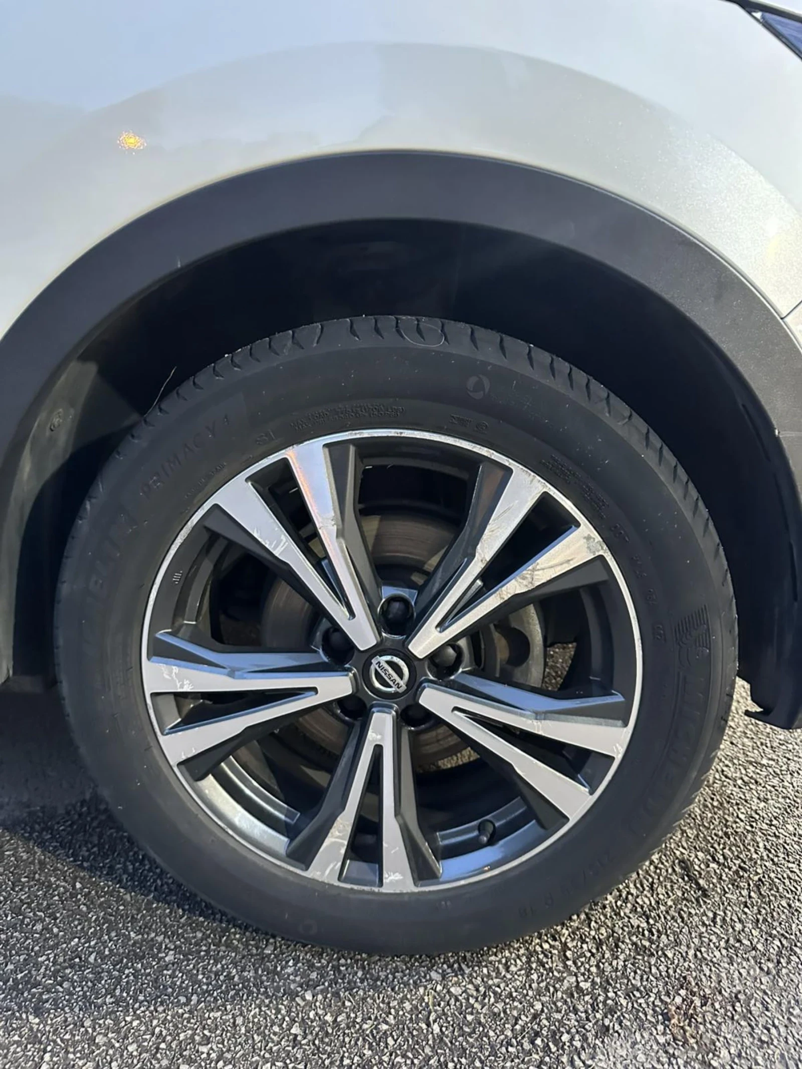 Nissan Qashqai 1.3 DIG-T 140 M/T N-Connecta, снимка 6 - Автомобили и джипове - 55398739