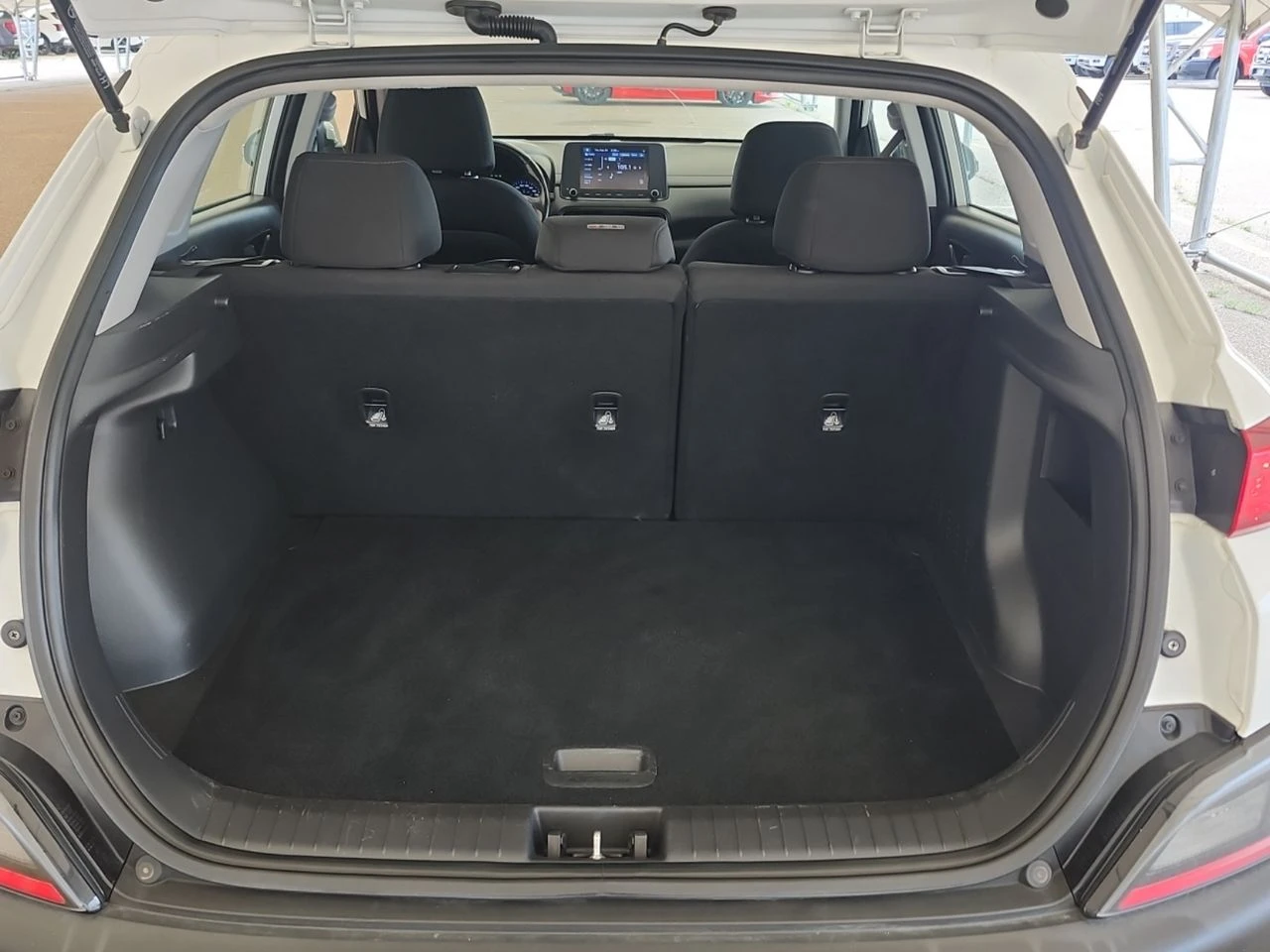 Hyundai Kona PREFERRED, снимка 13 - Автомобили и джипове - 55804510