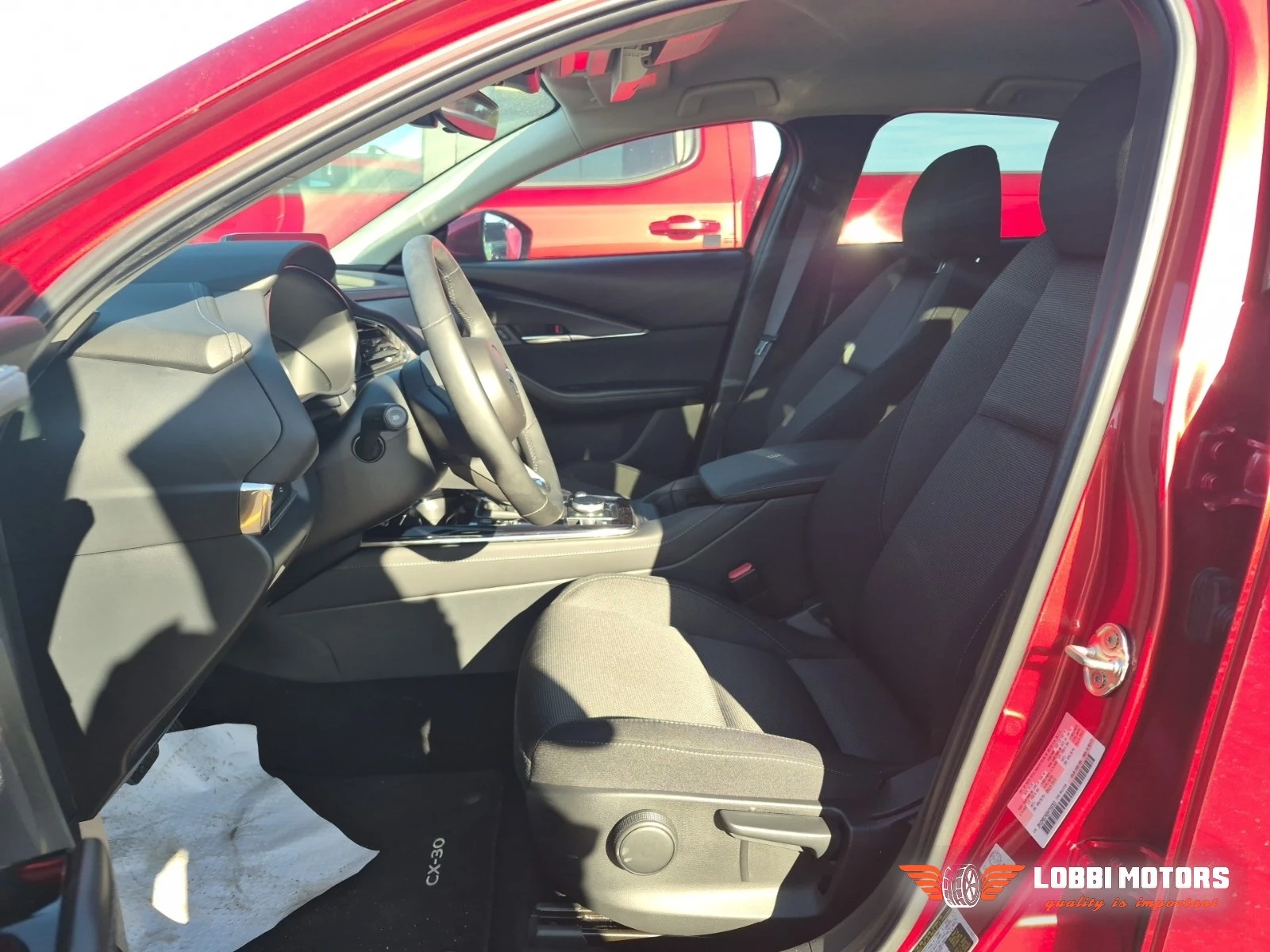 Mazda CX-30, снимка 5 - Автомобили и джипове - 56069484