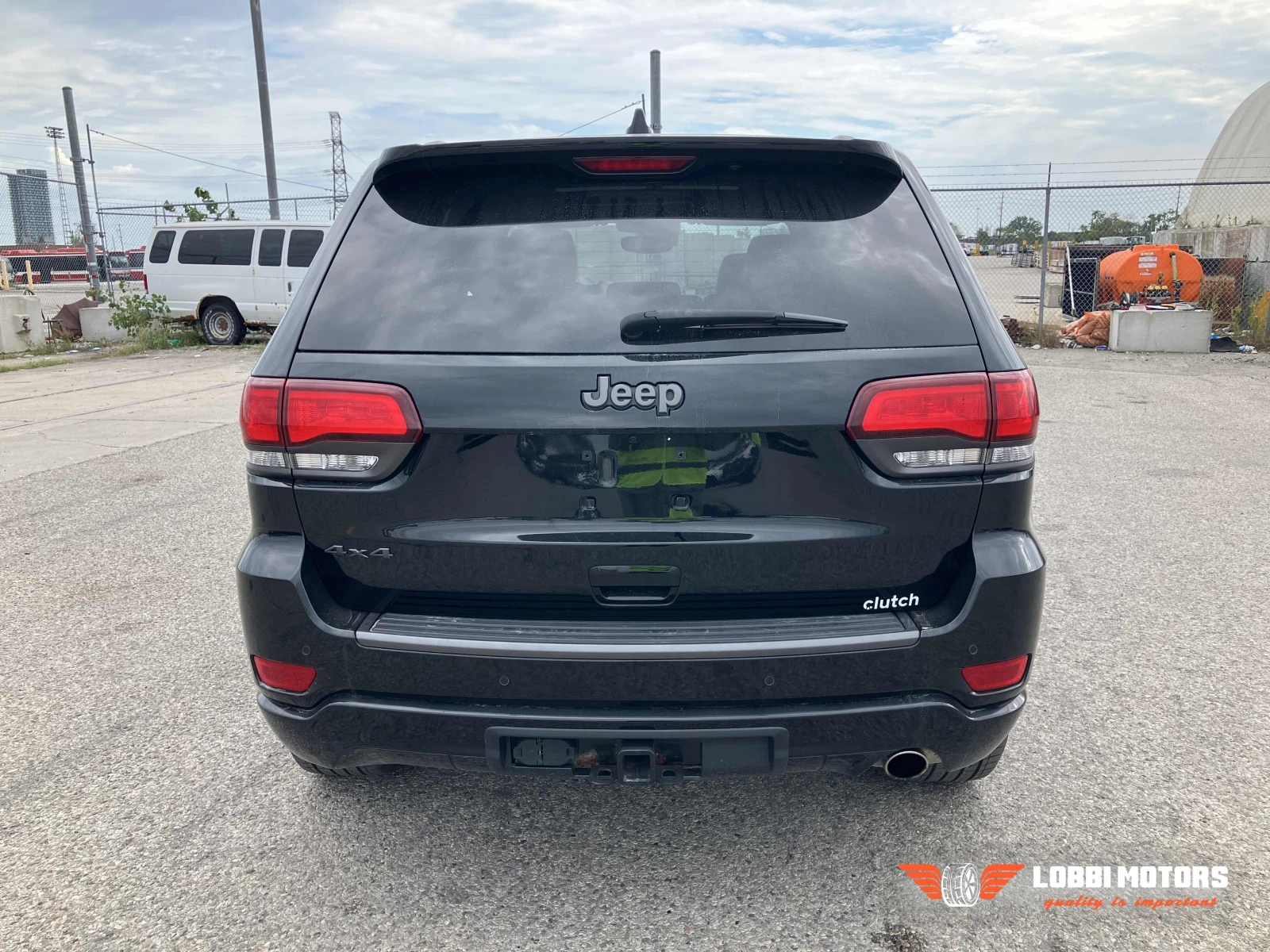 Jeep Grand cherokee, снимка 10 - Автомобили и джипове - 56113569