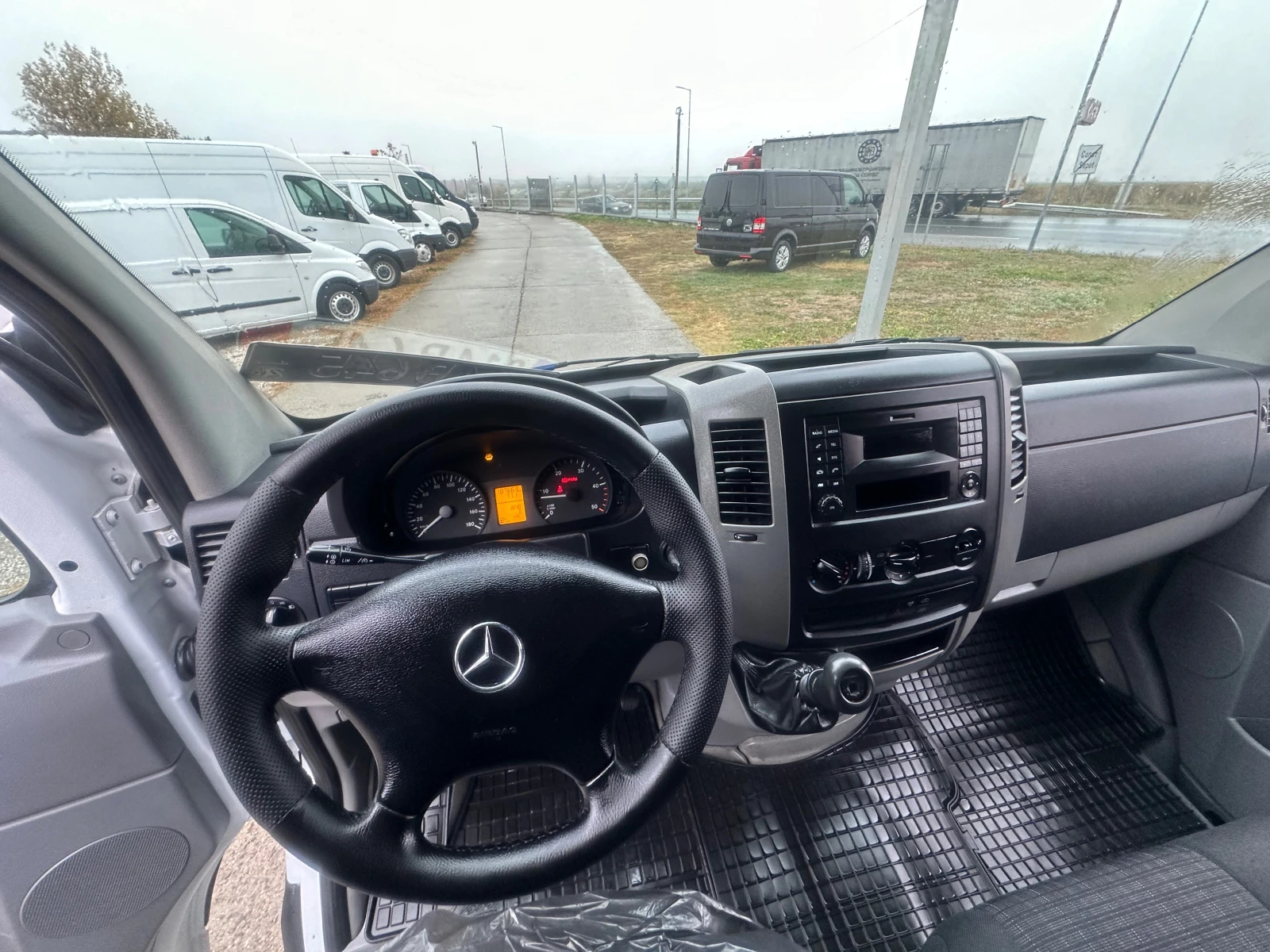 Mercedes-Benz Sprinter 313 CDI - изображение 9