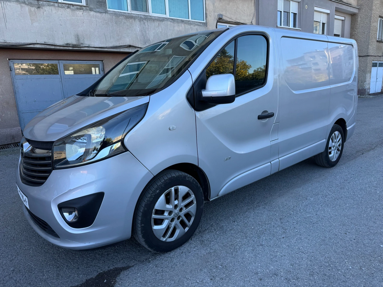 Opel Vivaro 1.6CDTI BITURBO | Mobile.bg   1