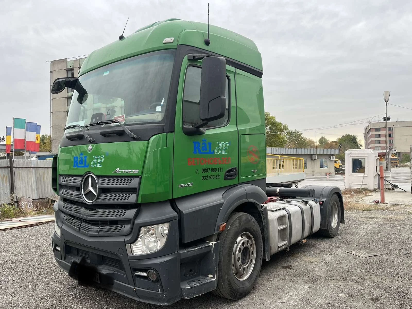 Mercedes-Benz 1843 Актрос, снимка 1