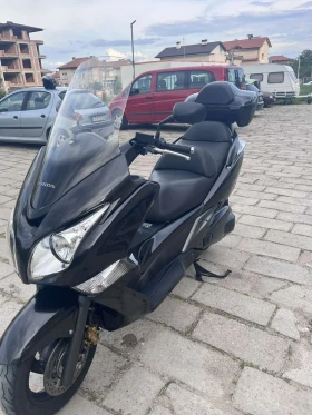 ����� �� �������� �� Honda Silver Wing 600
