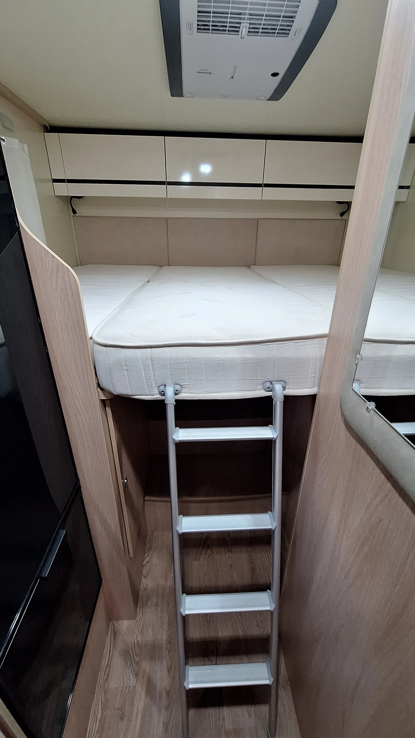 ������ Giottiline 385 | Mobile.bg � ����������� 14