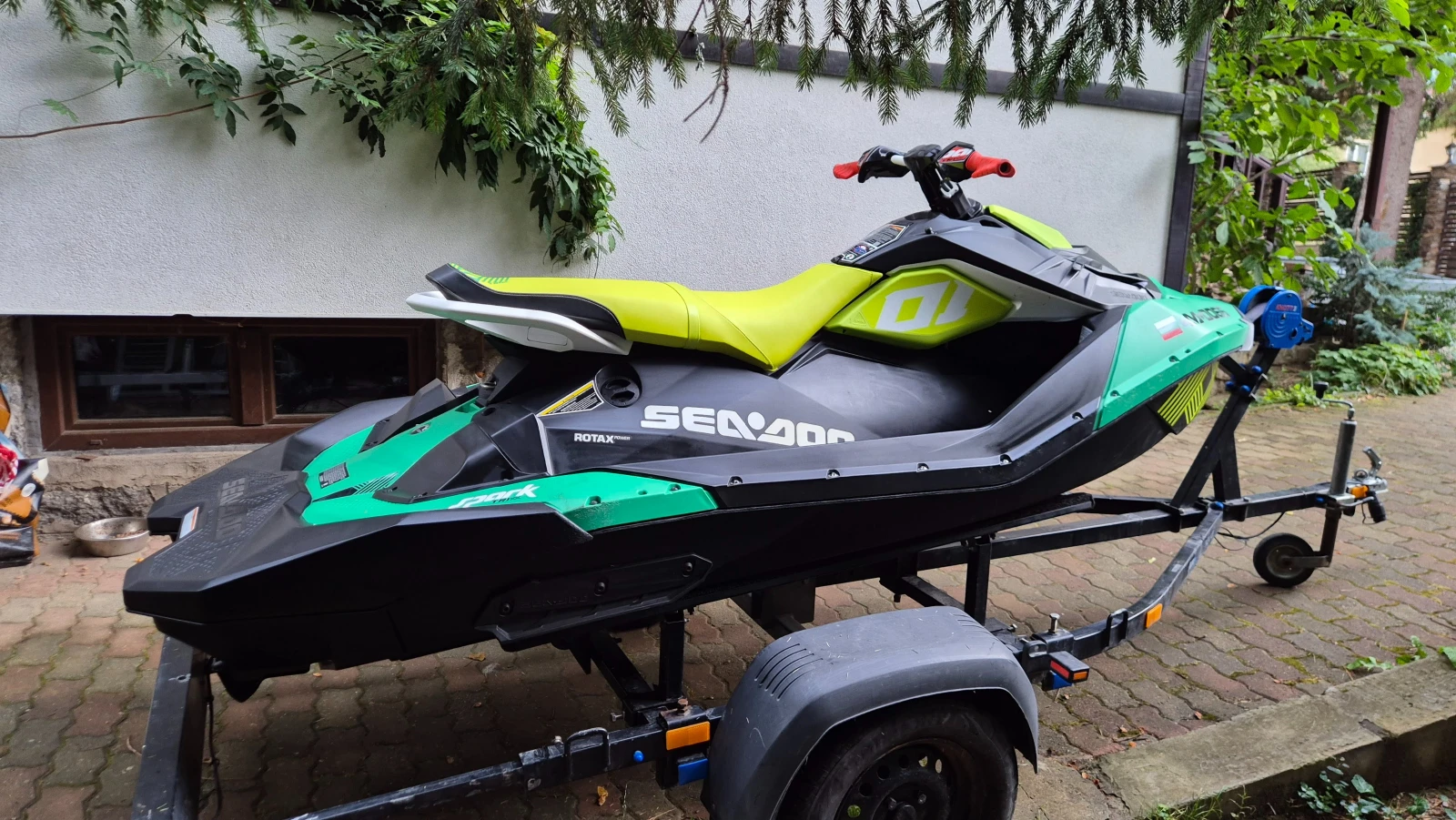Джет Bombardier Sea Doo Spark Trixx 3up - изображение 2