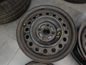 Джанти за Toyota Yaris, снимка 3