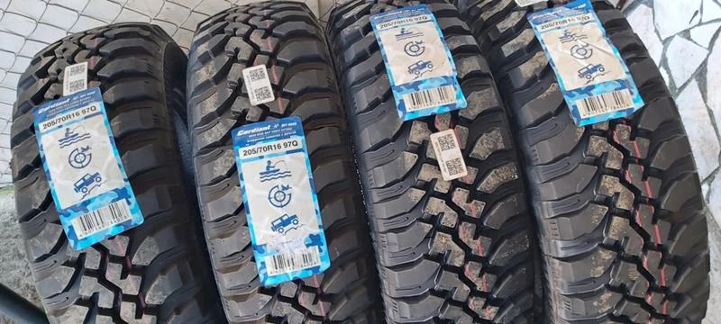 Гуми Зимни 205/70R16, снимка 3 - Гуми и джанти - 35502250