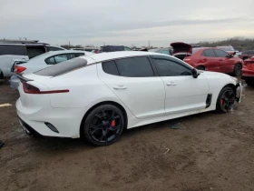 Kia Stinger GT 3.3  | Mobile.bg    3