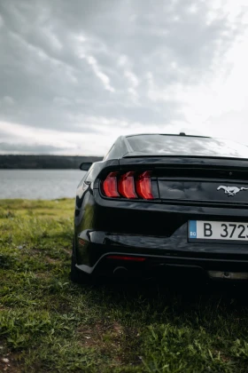 Ford Mustang Premium Plus, снимка 3