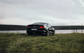 Ford Mustang Premium Plus, снимка 2