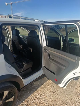 VW Touran CROSS , снимка 11
