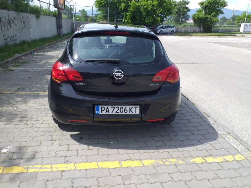 Opel Astra, снимка 4 - Автомобили и джипове - 45830103