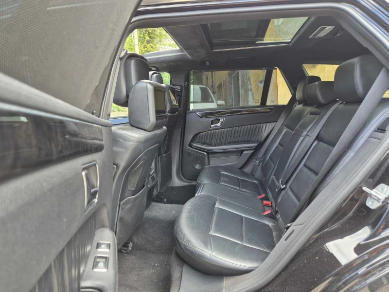 Mercedes-Benz E 350 6бр. 4matik 265кс/231кс/204кс/388кс, снимка 17 - Автомобили и джипове - 48012397