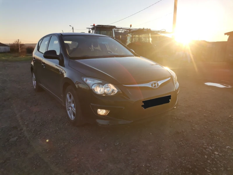 Hyundai I30 1.4 LPG, снимка 2 - Автомобили и джипове - 48146051