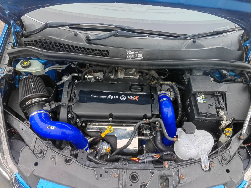 Opel Corsa 1.6Turbo VXR / OPC 272к.с., снимка 14 - Автомобили и джипове - 52338062