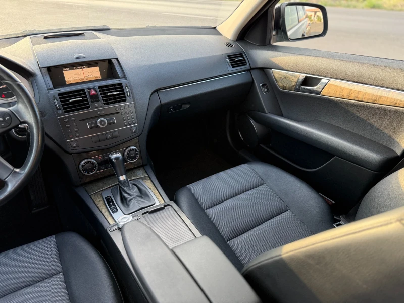 Mercedes-Benz C 220 Avantgarde/646, снимка 13 - Автомобили и джипове - 51493111