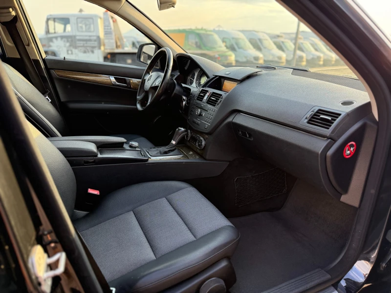 Mercedes-Benz C 220 Avantgarde/646, снимка 14 - Автомобили и джипове - 51493111