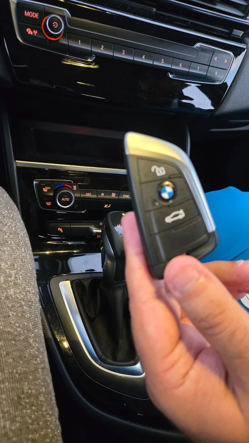 BMW 2 Active Tourer, снимка 10 - Автомобили и джипове - 52655977