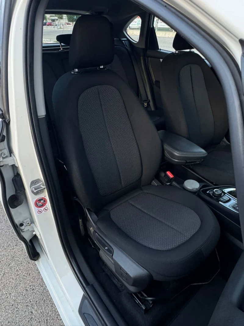 BMW 2 Active Tourer, снимка 12 - Автомобили и джипове - 52655977