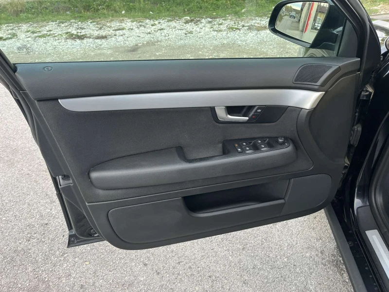 Audi A4 2.7TDI 180кс 6 СКОРОСТИ КЛИМАТРОНИК NAVI АВТОПИЛОТ, снимка 7 - Автомобили и джипове - 52407107