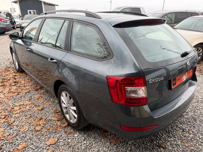 Skoda Octavia, снимка 4 - Автомобили и джипове - 52688245